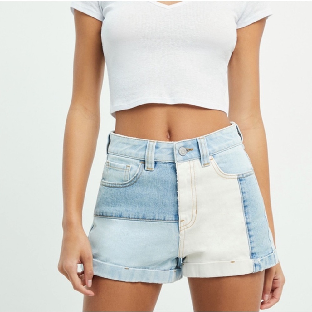 Pacsun Hopper Patch Demin Mom Shorts